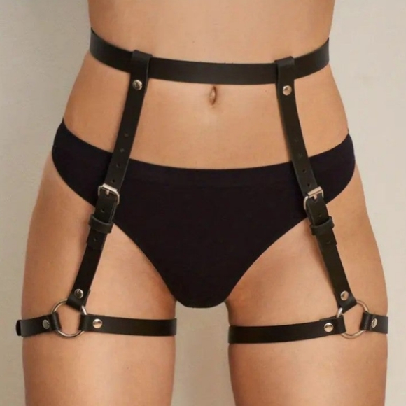 Dana's Punk Garter Harness main image 1
